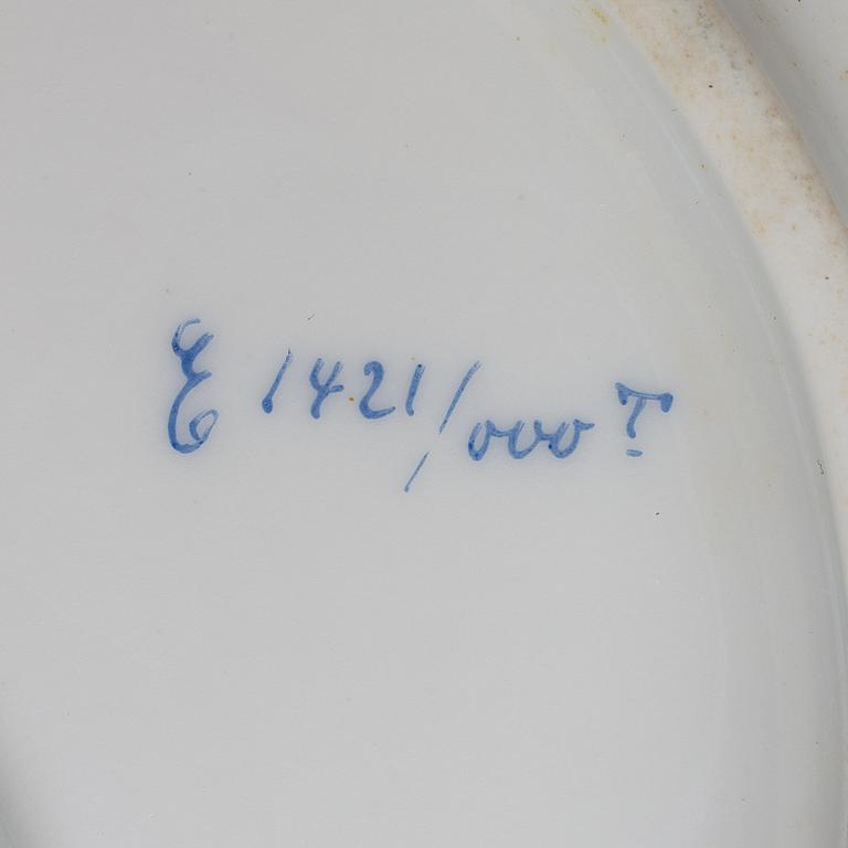 MATSERVIS, ca 64 delar, porslin, Weimar, Tyskland tidigt 1900-tal.