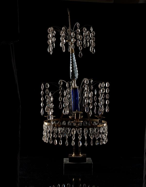 BORDSLYSTER, för tre ljus. Sengustaviansk, omkring år 1800.