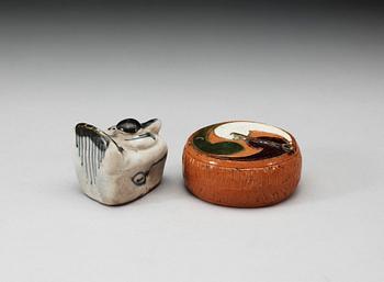 A set of two water pots, Japan/Korea, 19th Century.