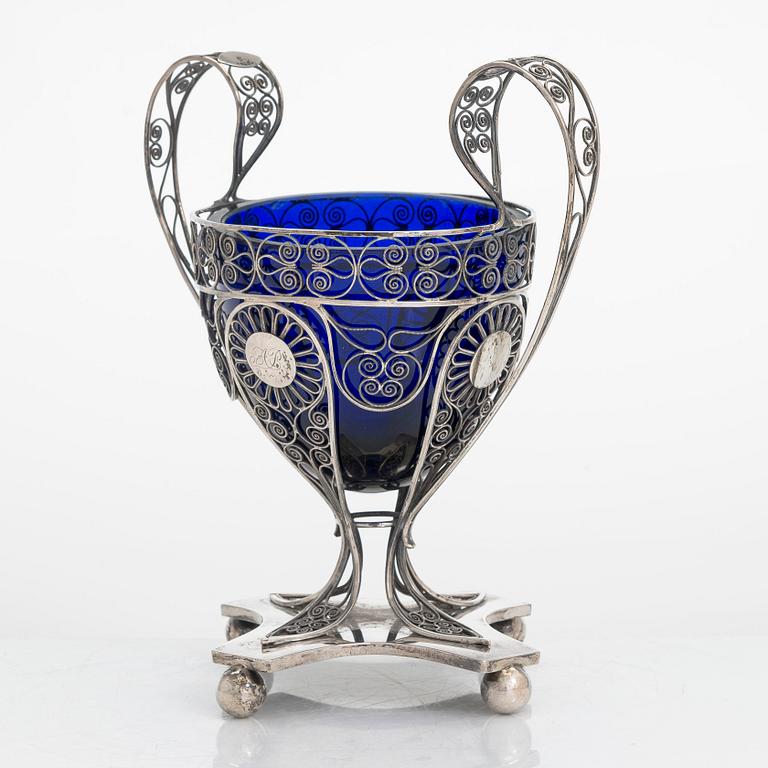 A filigree silver bonbonniere, maker's mark of Fredrik Moritz Klose, Copenhagen, Denmark  1811.