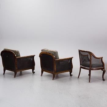 Fåtöljer, tre stycken, Chippendale-stil, tidigt 1900-tal.