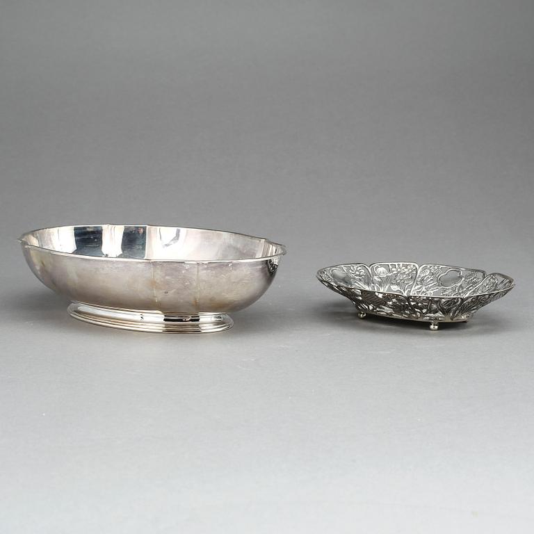 SKÅLAR, 2 st, silver, bland annat Gewe Silvervarufabriken Ab, Malmö, 1975. Vikt ca 365g.