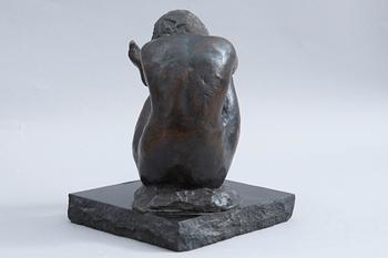 Matti Haupt, A SITTING GIRL.