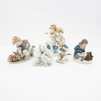 Figurines 5 pcs Hutchenreuther/Rosenthal/Rörstrand mid-20th century porcelain.