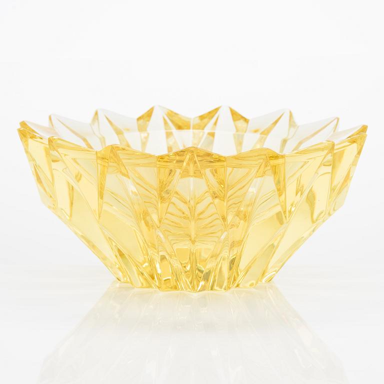 Aimo Okkolin, A 'Water lily' crystal bowl, signed Aimo Okkolin Riihimäen Lasi Oy.