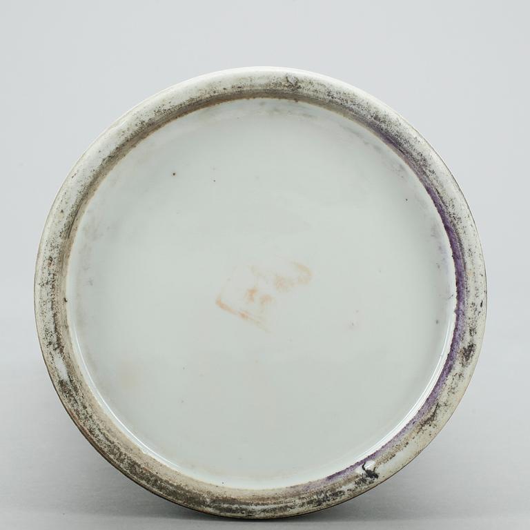 PERUKVAS, porslin, Kina, 1900-tal.