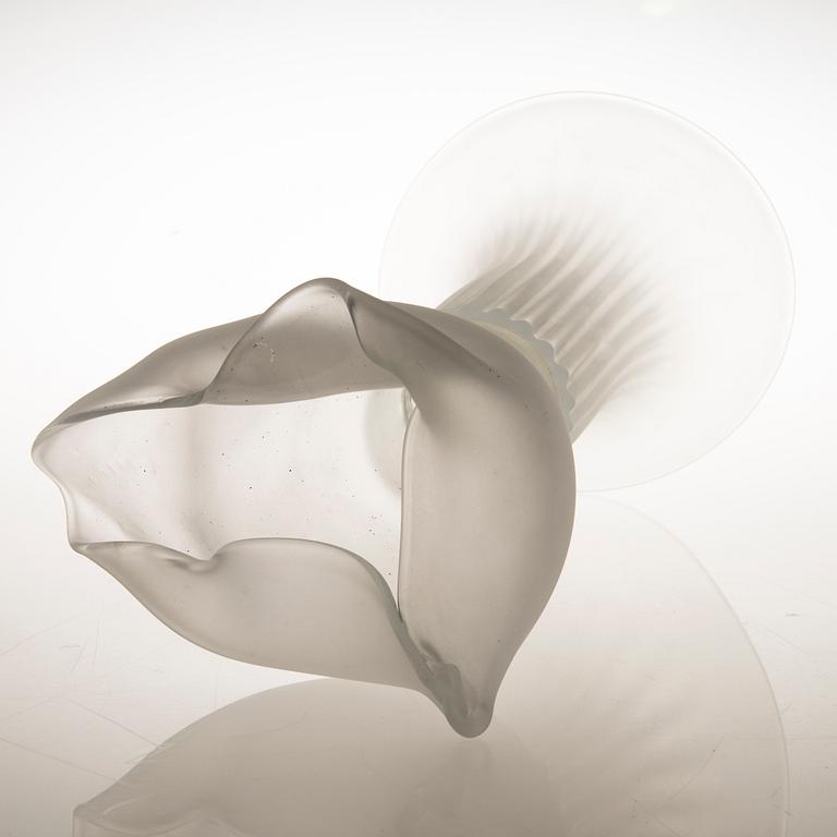 MARKKU SALO, veistos, signeerattu M. Salo, Nuutajärvi "Kokoeilu".