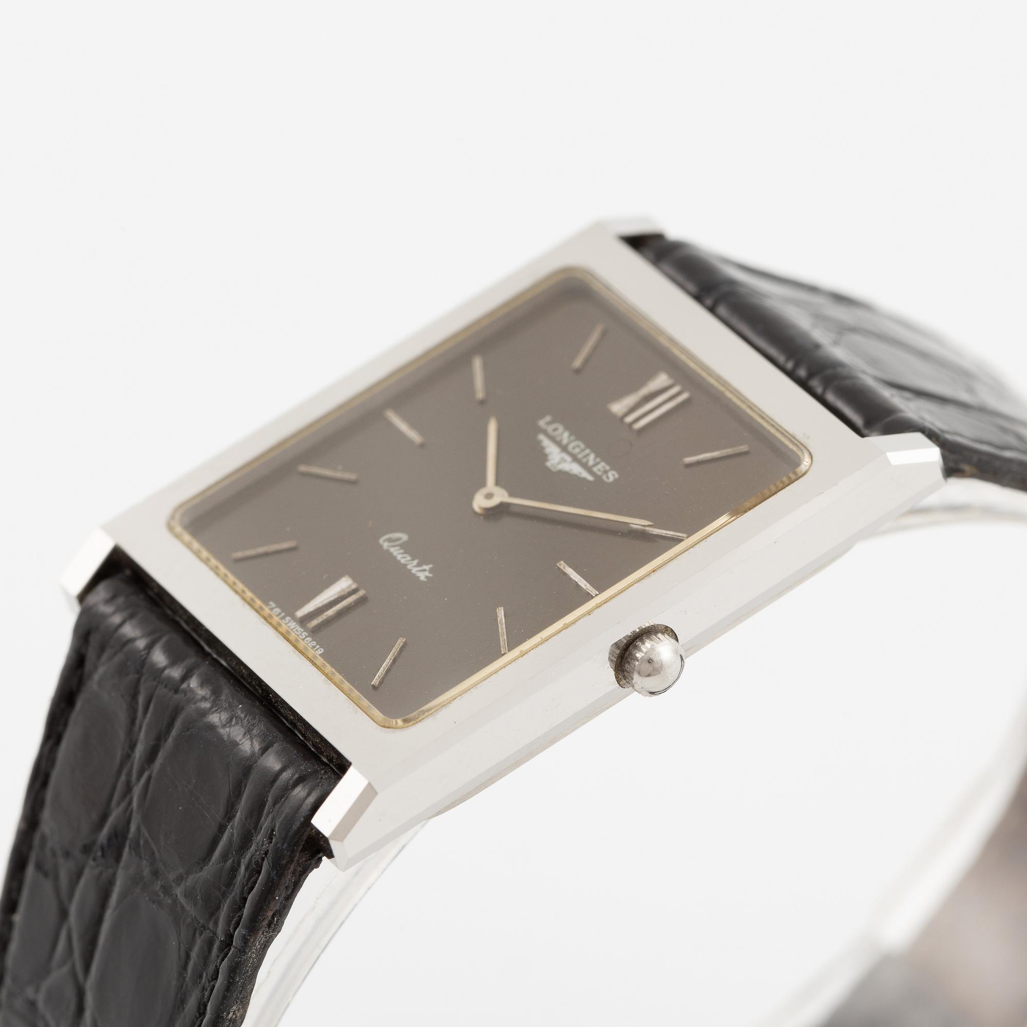 Longines, armbandsur, 25 x 29 (34,5) mm.