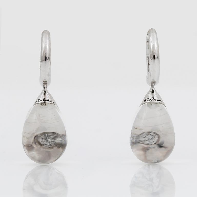 ÖRHÄNGEN, Salvini, Italy, 18K vitguld med en droppformad quartz framför en diamant ca 0.02ct.