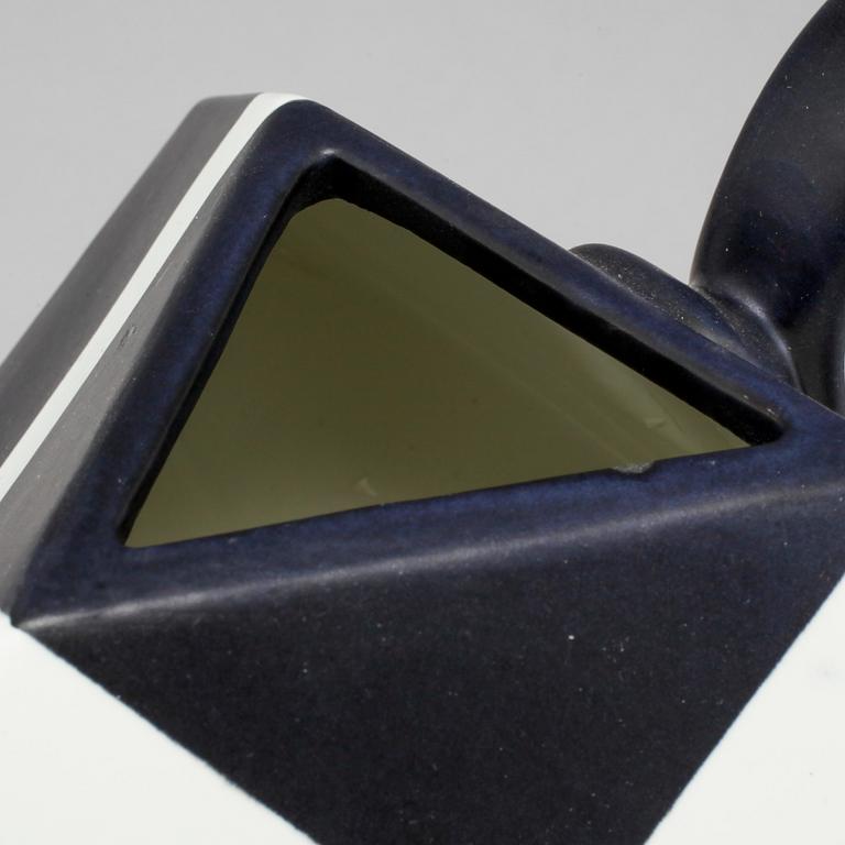 ROLF SINNEMARK, tekanna,  porslin, "Cube", Rörstrand, sent 1900-tal.