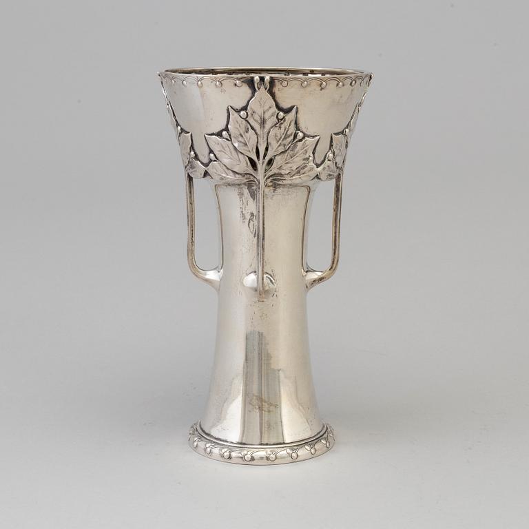 FIRMA K ANDERSON, pokalvas, silver, jugend,  Stockholm, 1903.