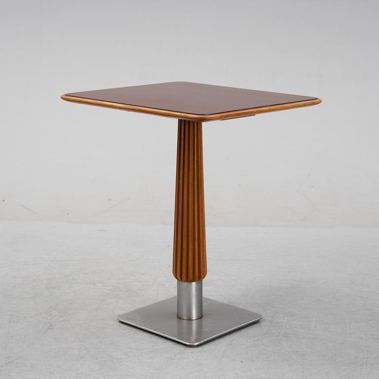 Cafébord/sidobord, Funkis, 1940-tal.