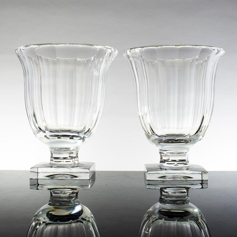 A pair of glass vases possibly by Elis Berg Kosta Boda from the first half of the 20th century.