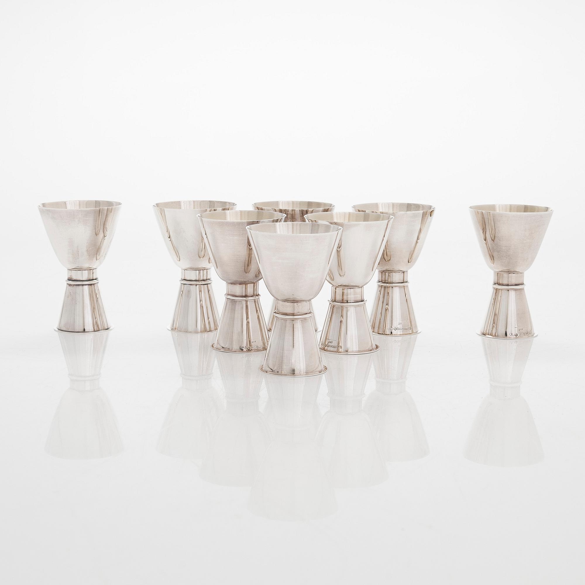 Tapio Wirkkala, a set of eight 'TW 329' silver beakers, Kultakeskus, Hämeenlinna 1967-1968.