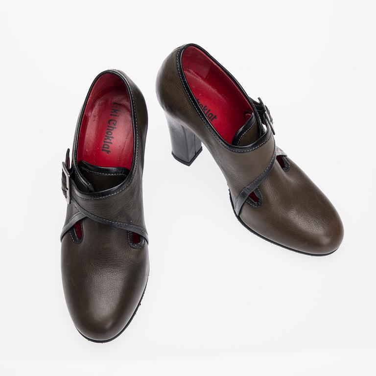 KENGÄT, "Koo", Aki Choklat.