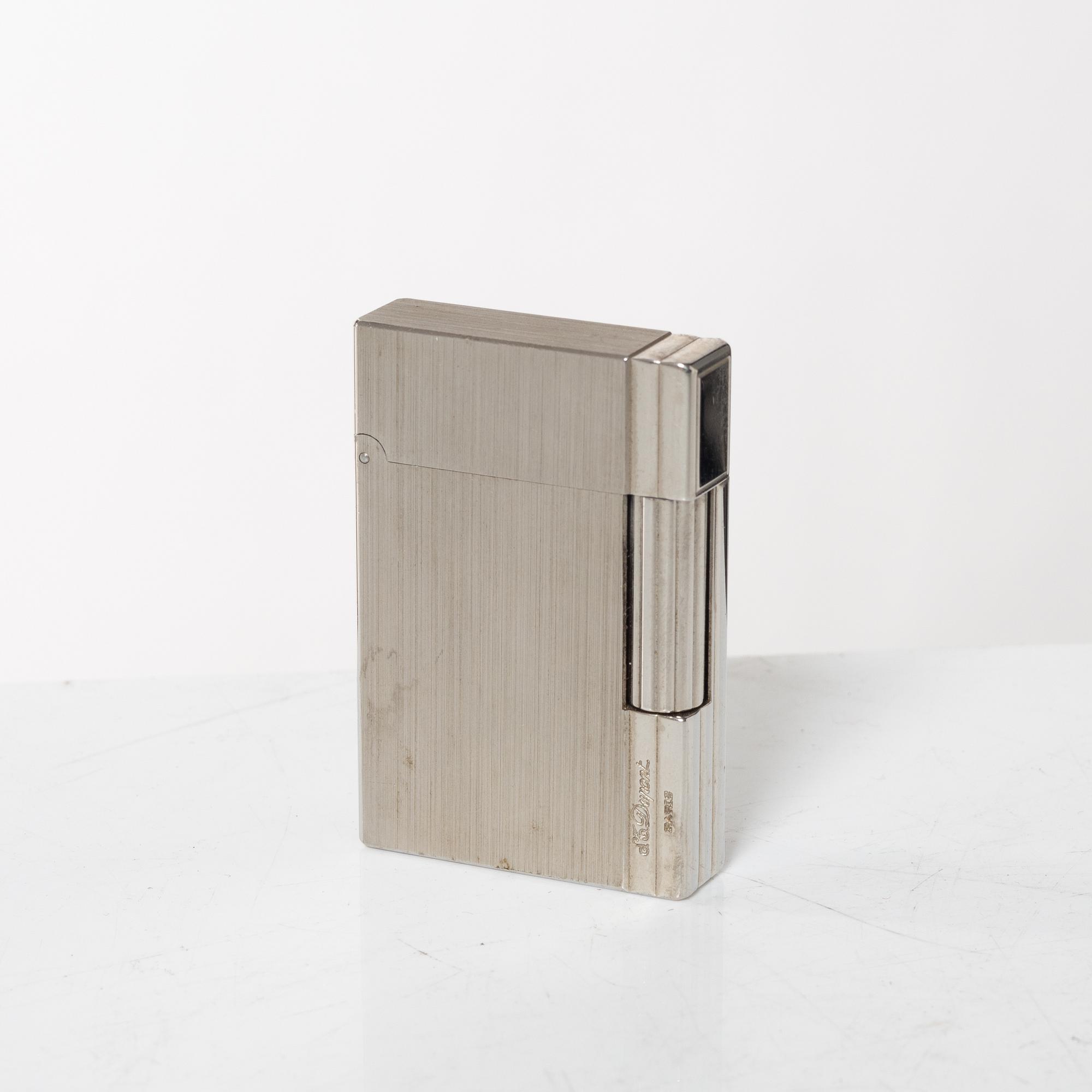 Tobacciana, 4 pieces, 20th century.