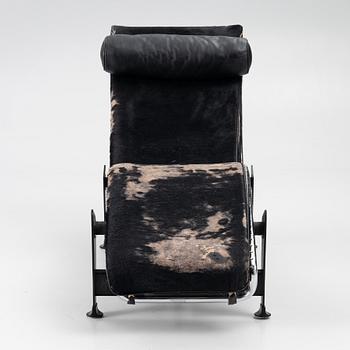 Charlotte Perriand & Le Corbusier, vilstol, "LC4", Cassina, Italien.
