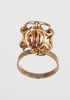 Elis Kauppi, RING + NECKLACE.