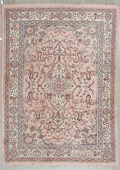 MATTA, semiantik Turkisk, sannolikt Ushak. Ca 349 x 255.