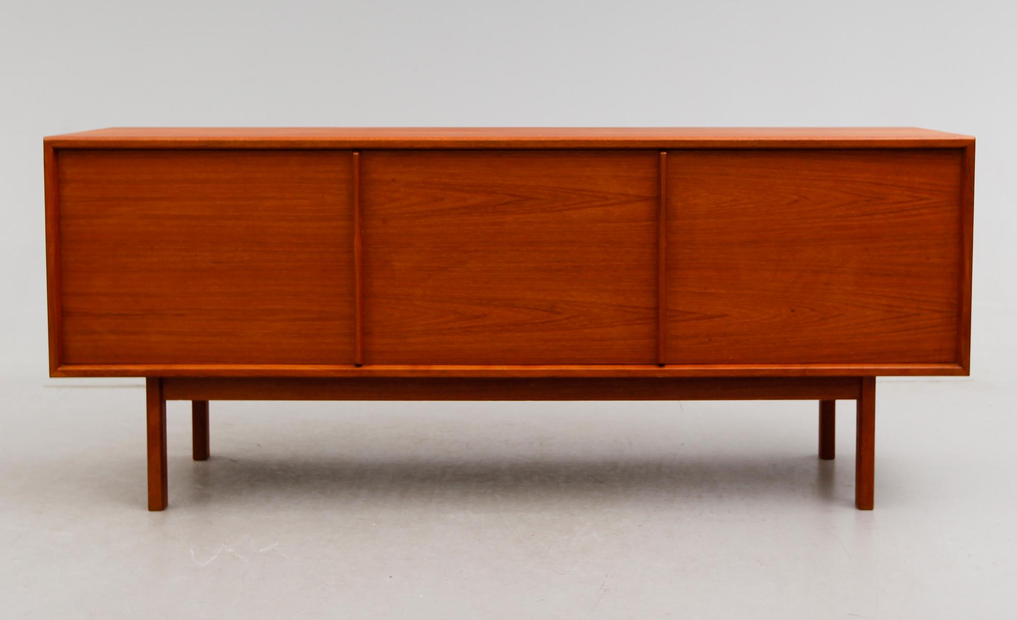 SIDEBOARD, 1900-talets andra hälft.