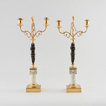 KANDELABRAR, ett par, empirestil, 1900-tal.