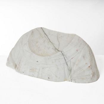 Antique-style bust, Carrara marble, 20th century.