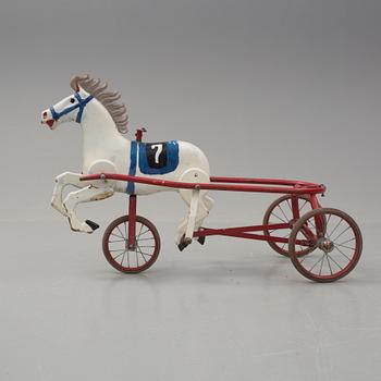 LEKSAKSHÄST PÅ HJUL, 1900-talets första hälft.