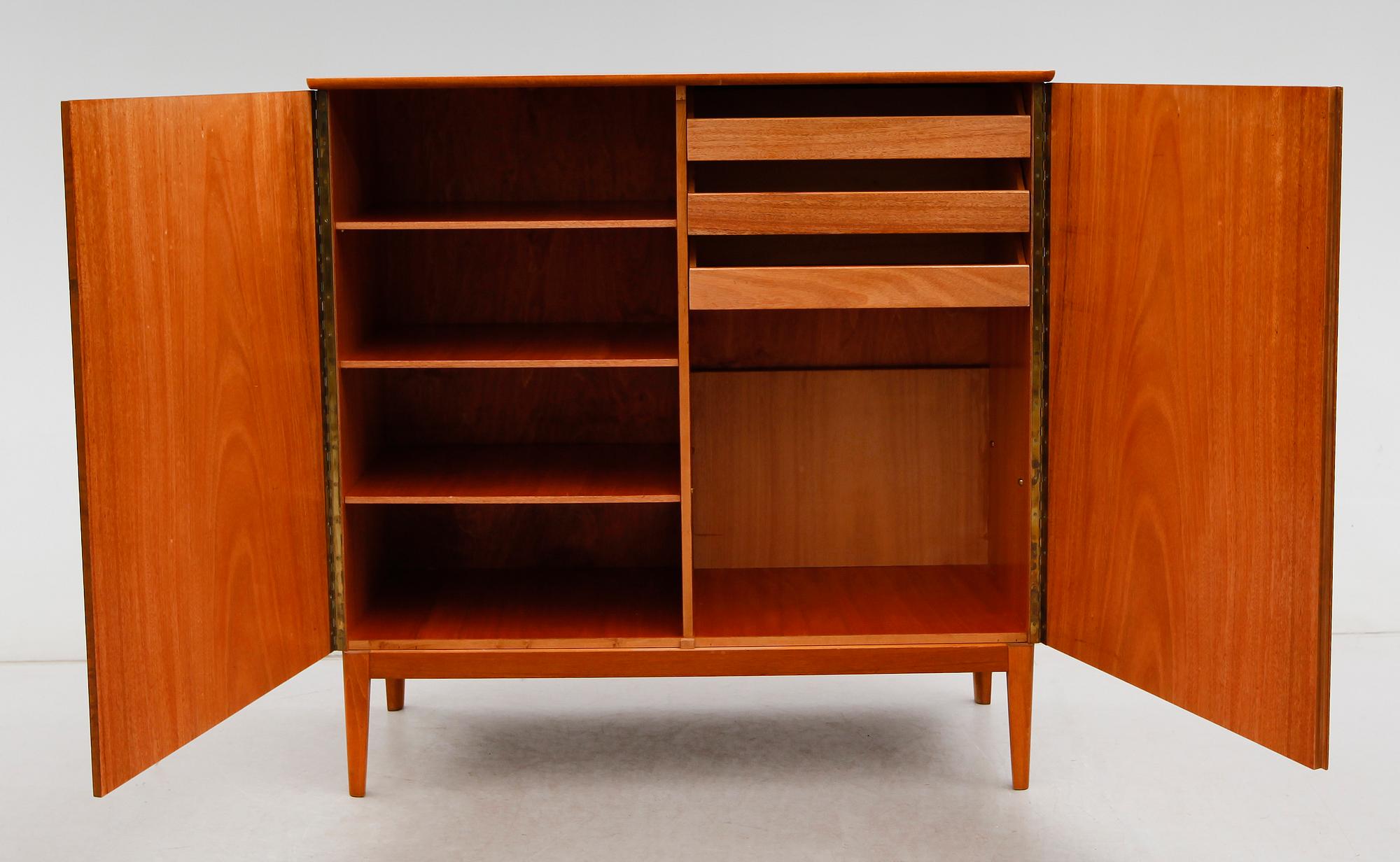 SKÅP, 1900-talets mitt.