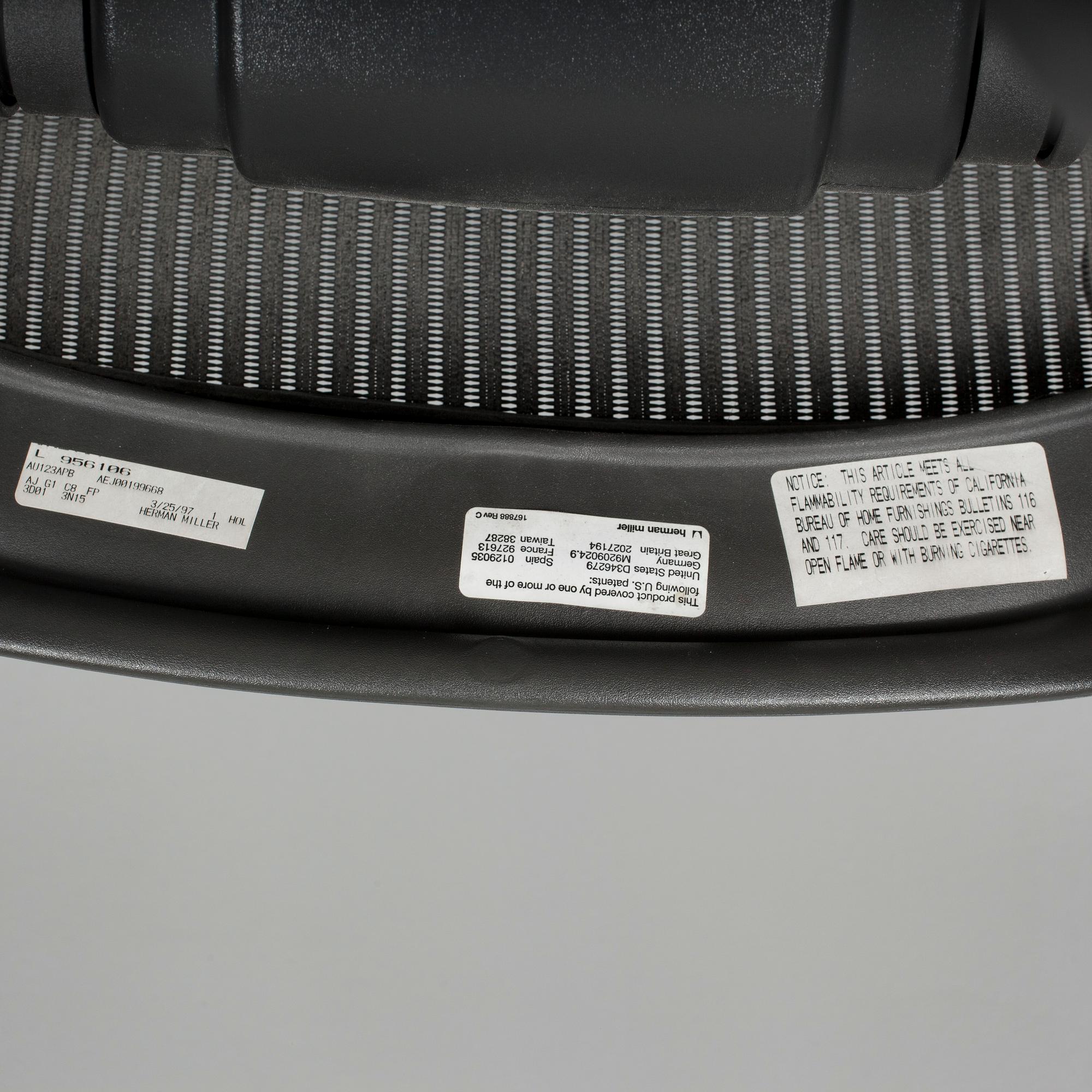 KONTORSTOL "Aeron Chair", Herman Miller.