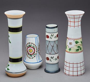 VASER, 4 st, jugend, målat glas.