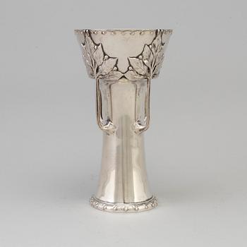 FIRMA K ANDERSON, pokalvas, silver, jugend,  Stockholm, 1903.