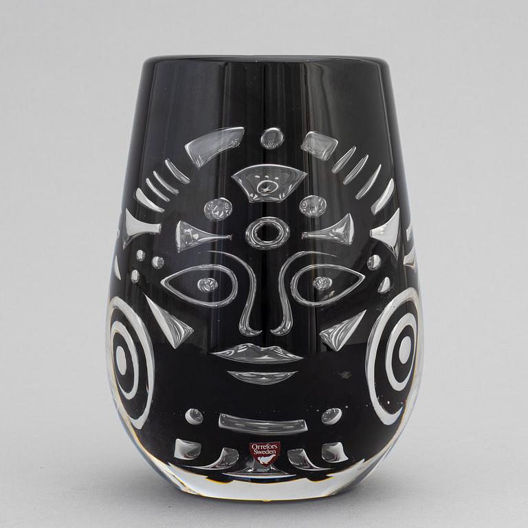 Lars Hellsten, vas, glas, "Kungen", signerad, Orrefors, 1988.