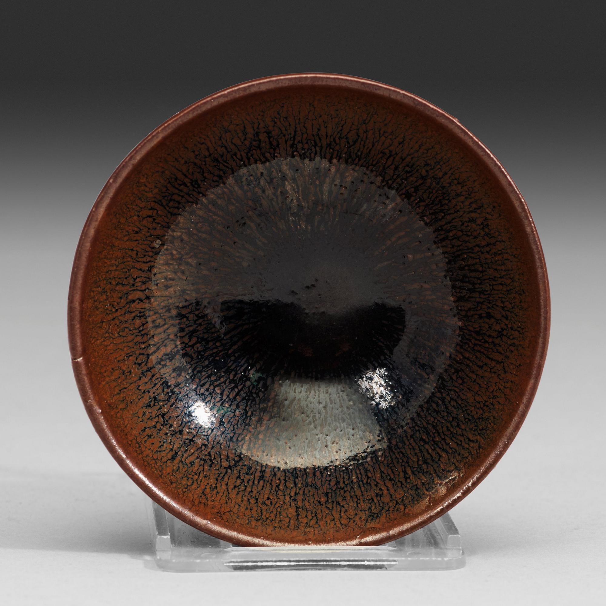 A temmoku bowl, Song dynasty (960-1279).