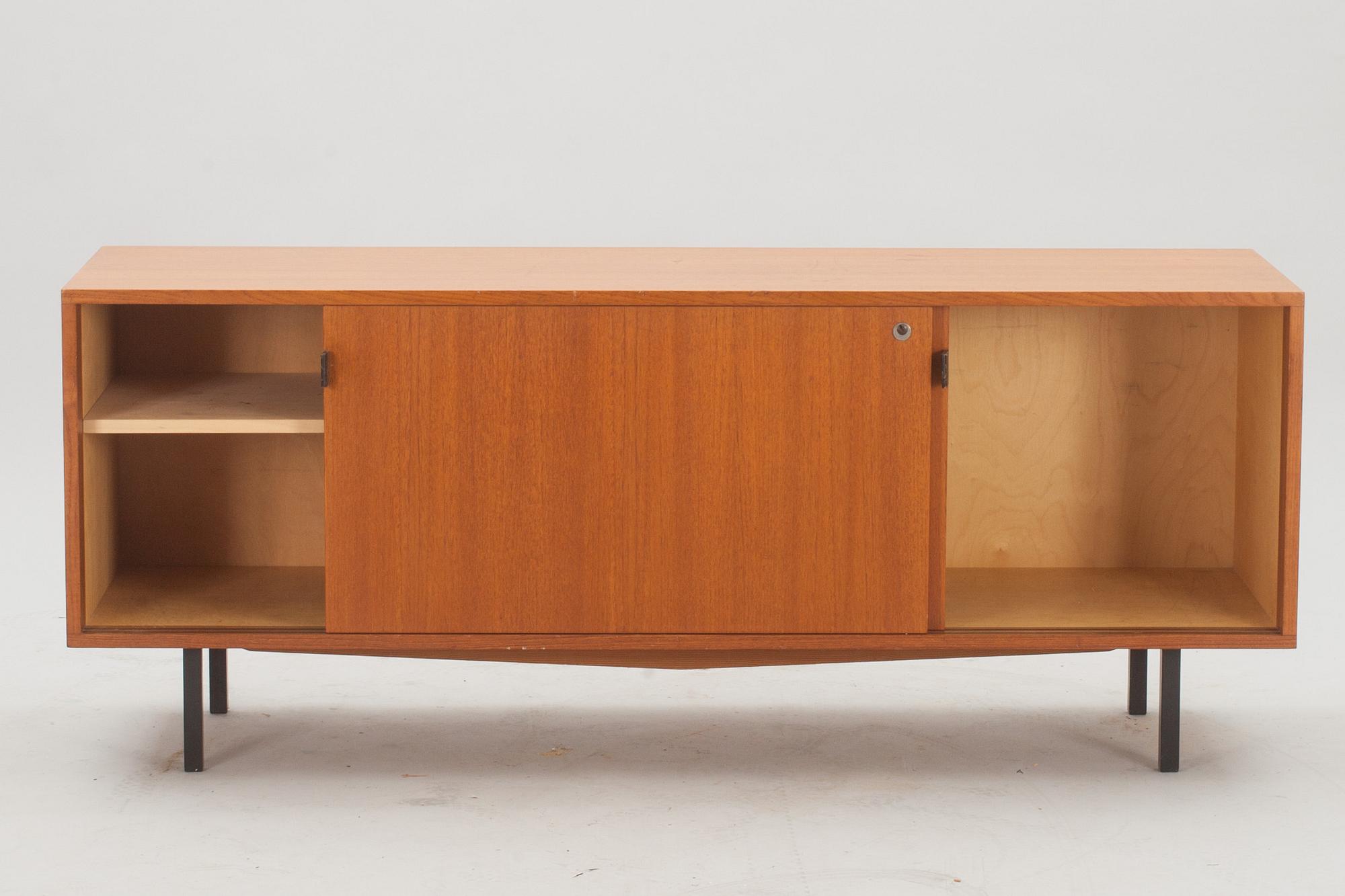 SIDEBOARD, Florence Knoll, Knoll International, licenstillverkat av NK:s verkstäder i Nyköping, 1964.