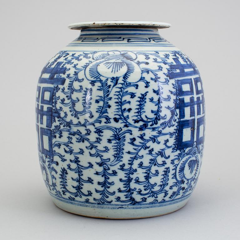 KRUS, porslin, Kina 1800-tal.