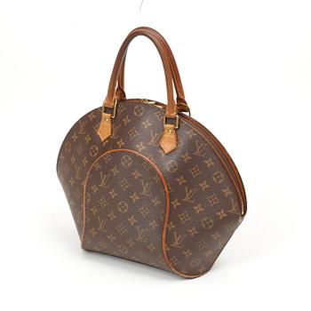 607. A monogram canvas handbag "Ellipse MM" by Louis Vuitton.
