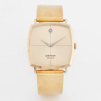 Wittnauer, Genève, wristwatch, 30 x 31 mm.
