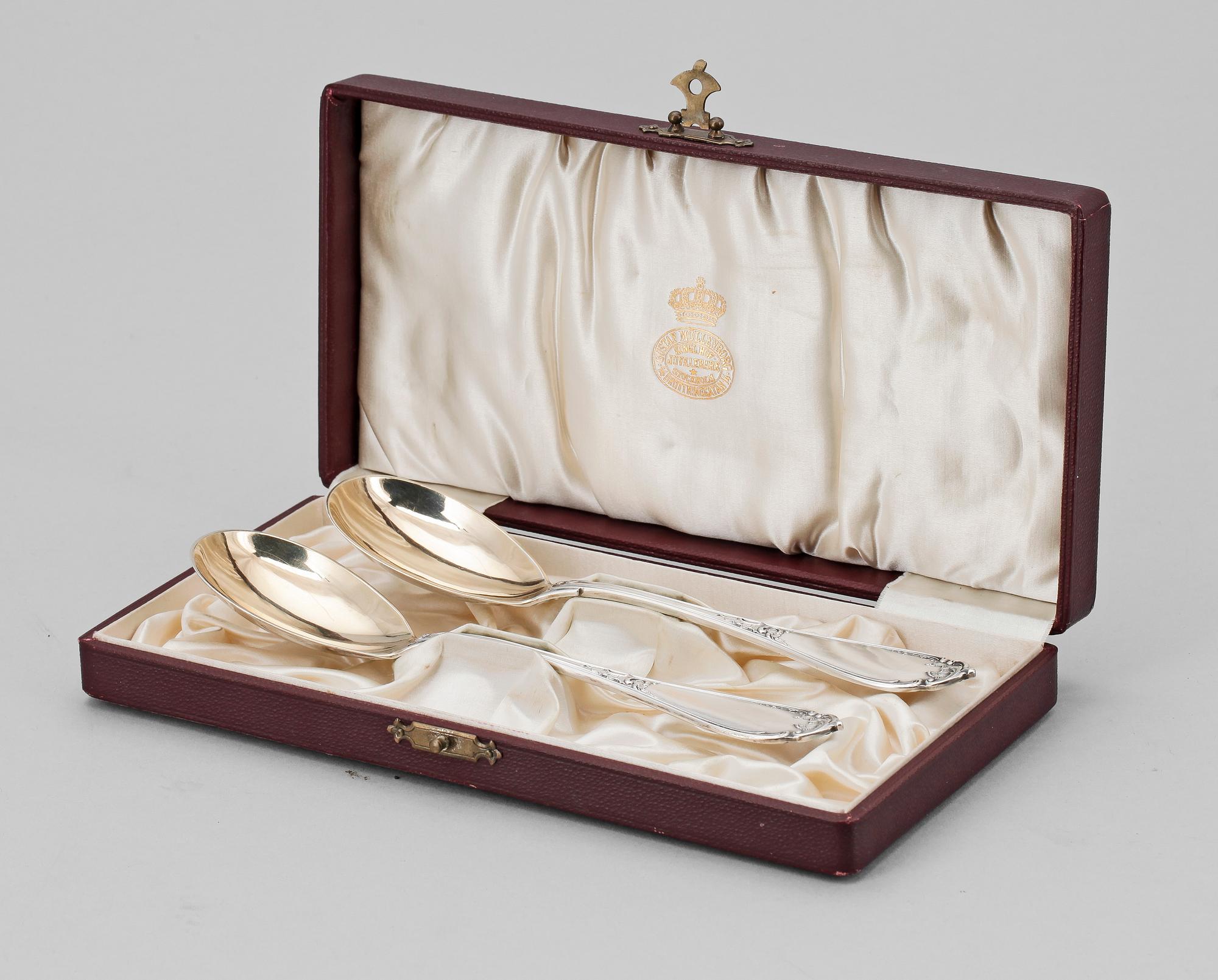 SKEDAR, 2 st, silver, Gustaf Möllenborg, Stockholm 1903. Tot vikt 104 g.