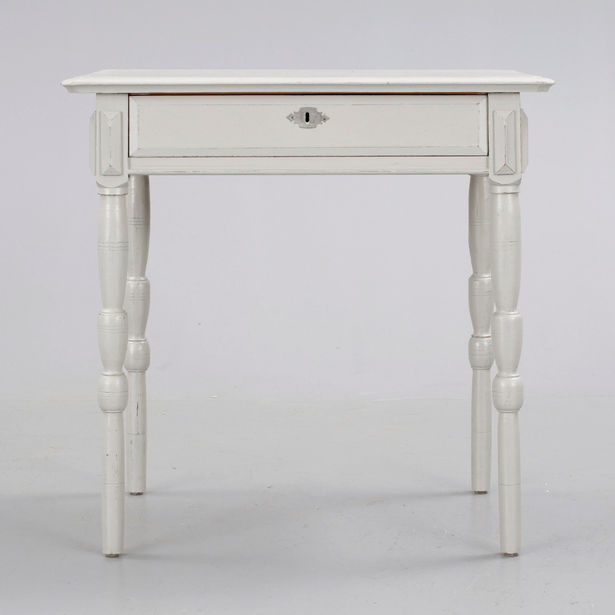 BORD, nyrenässans, omkring 1900.