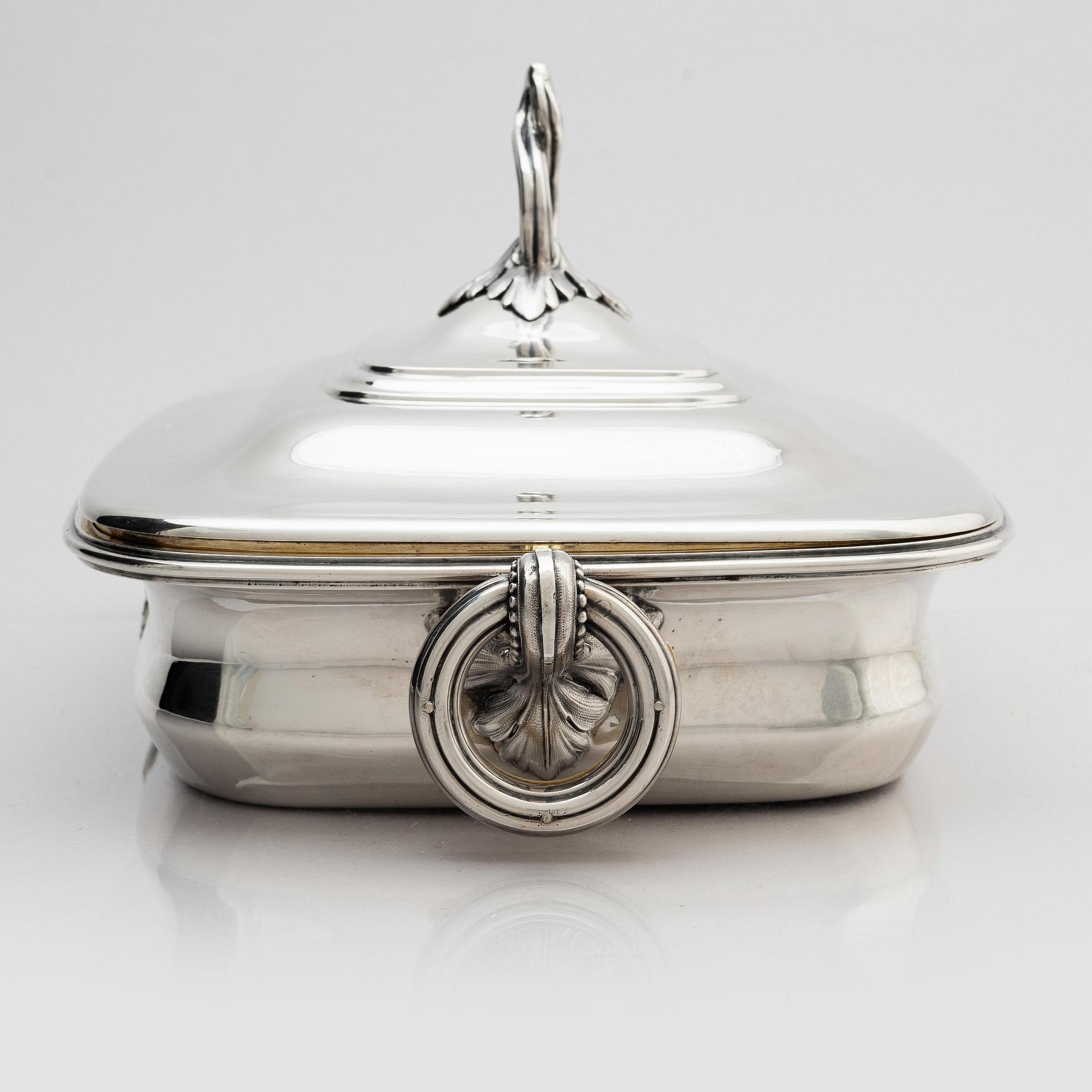 Sasikov, karott med lock, silver, kontrollör Andrei Kovalsky, Moskva 1848.