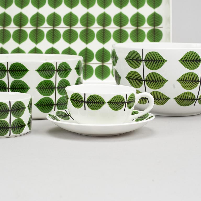 Stig Lindberg, mat- och teservis, porslin, 46 delar, "Berså"
Gustavsberg.