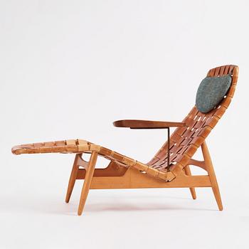 Arne Vodder, a natural brown leather lounge chair, Bovirke, Denmark 1950s.