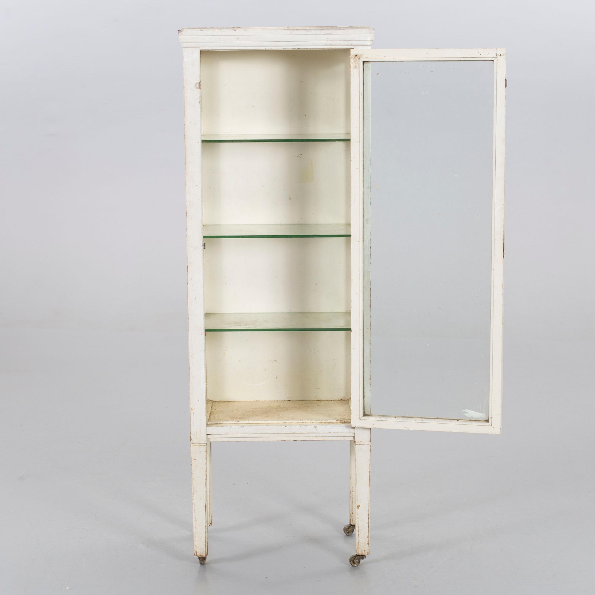 LÄKARSKÅP, 1900-tal.