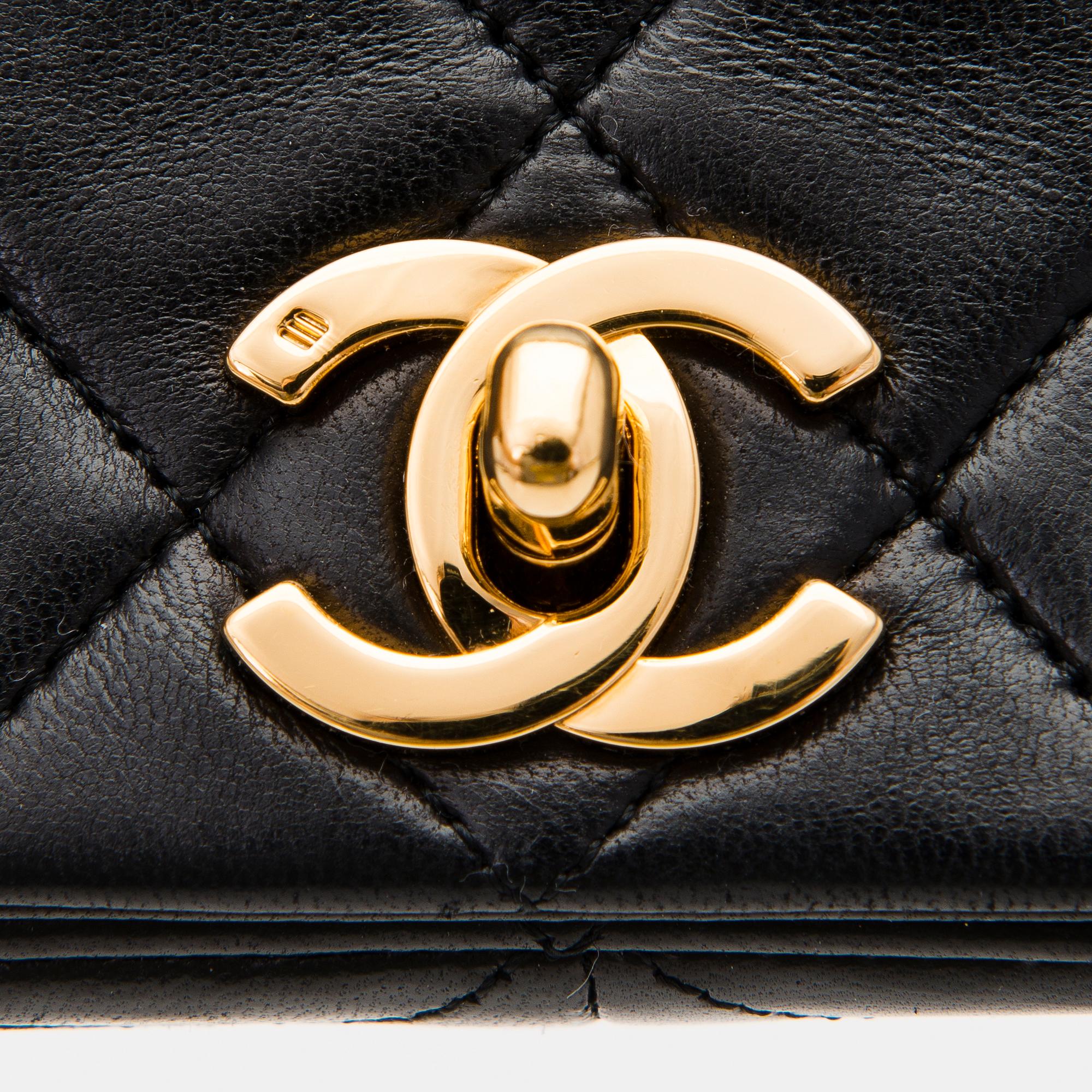 CHANEL, "Single Full Flap Bag", LAUKKU.