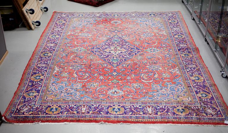 MATTA, old orientalisk, 340X251 cm.