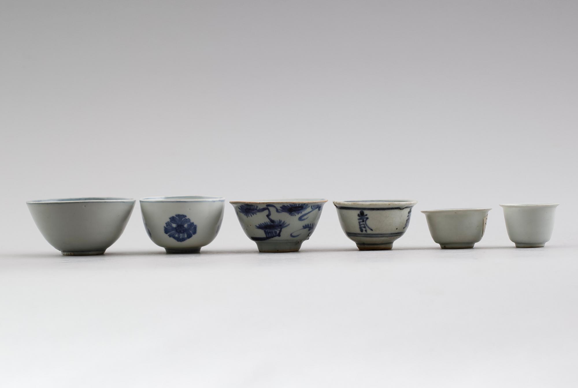 SKÅLAR, 6 delar, porslin, Kina, Ming omkring år 1600.