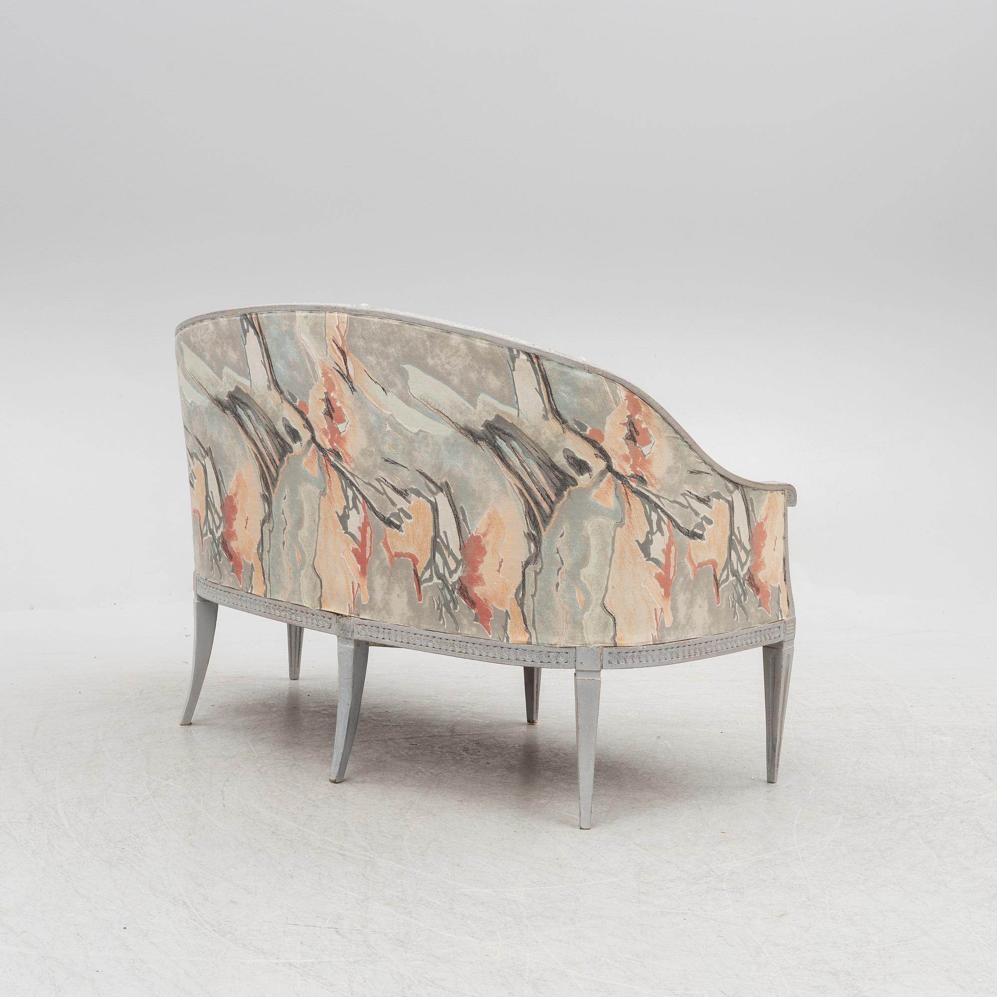 A late Gustavian sofa, early 19th century.