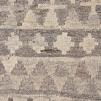 A Kilim carpet, ca. 262 x 176 cm.