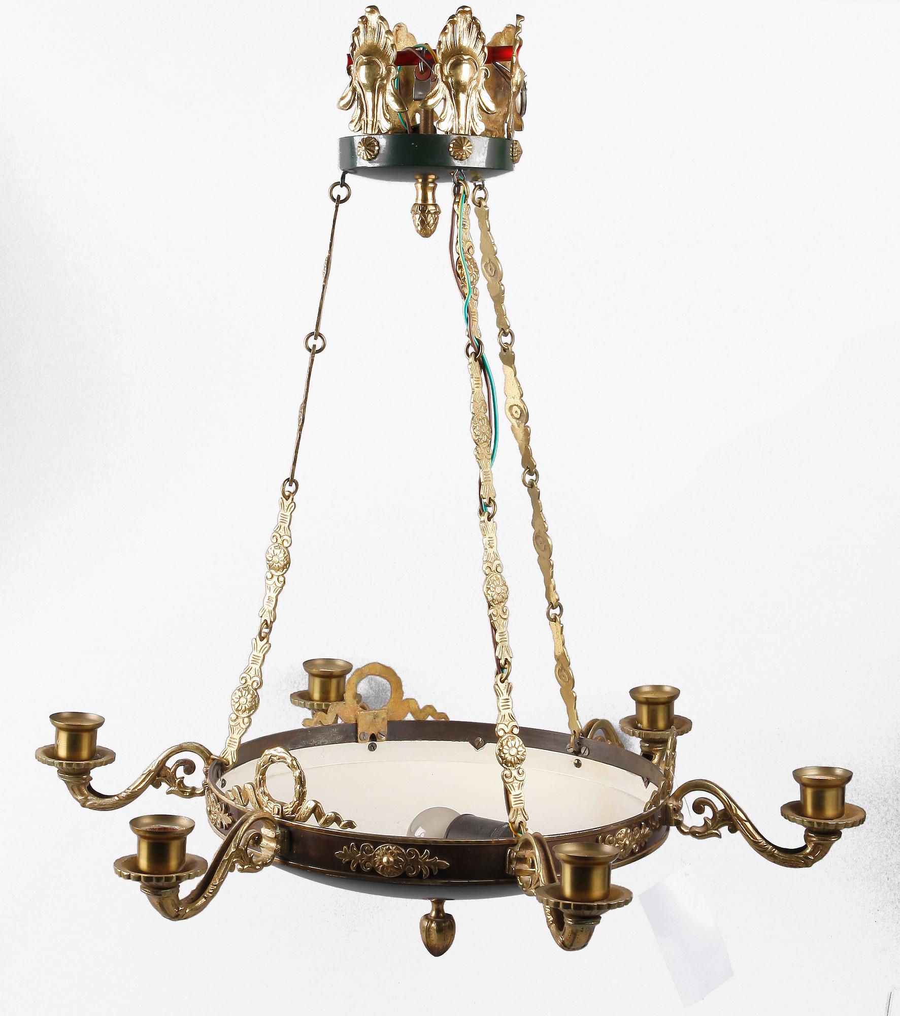 TAKAMPEL, empirestil, tidigt 1900-tal. Tot diam 58.