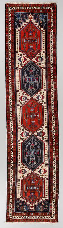 GALLERIMATTA, Ardebil, sent 1900-tal, 298 x 72 cm.